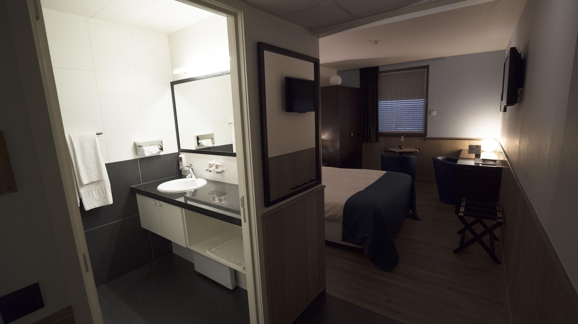 Hotel Orchidee อาลเตอร์ ภายนอก รูปภาพ